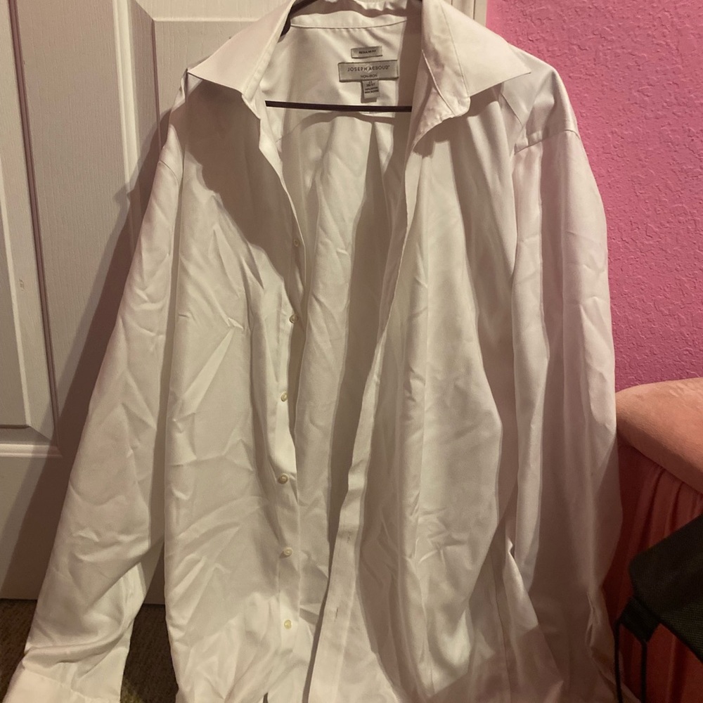 Joseph abboud 36/37 regular fit non iron nice shirt. White